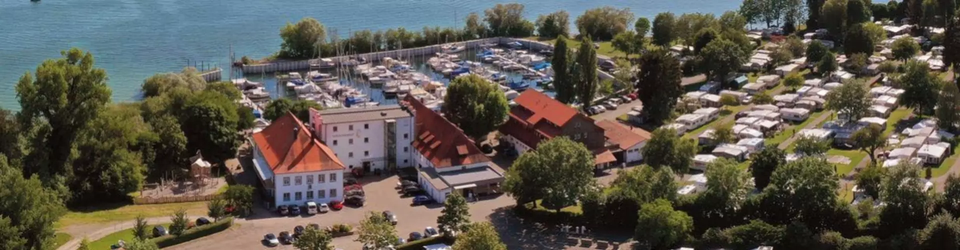 Schloss Helmsdorf OHG cover